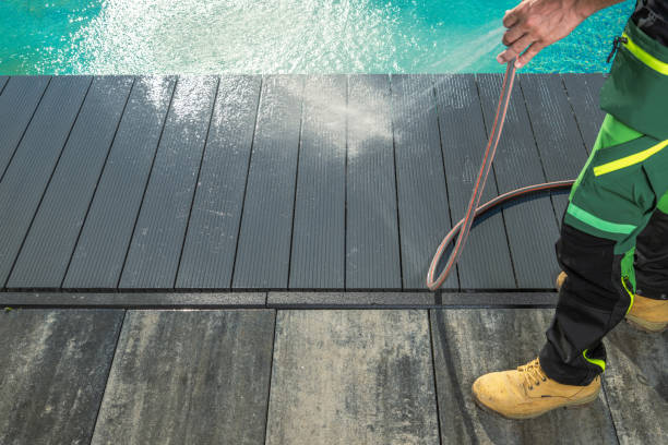 Best Garage Pressure Washing  in Gurnee, IL